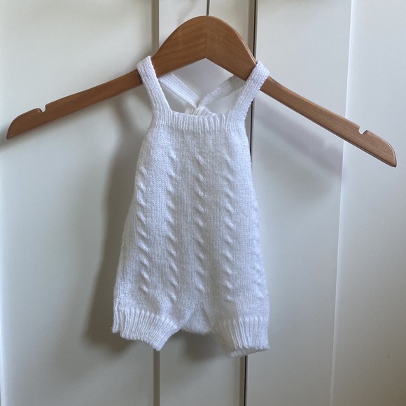 Vintage (‘81) Knit 2pc Baby Outfit (plus bonus knit sweater). - Picture 2 of 10